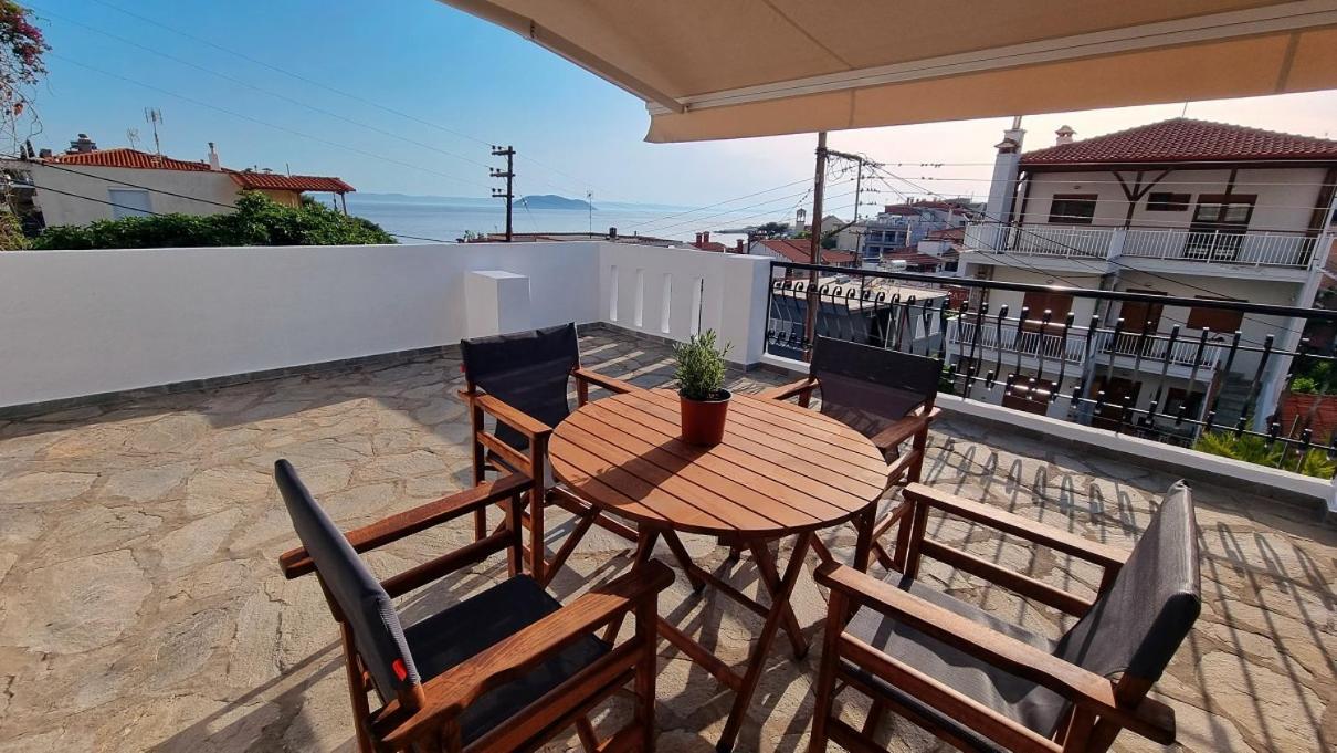 Aria'S House Studios & Apartments Неос Мармарас Екстериор снимка