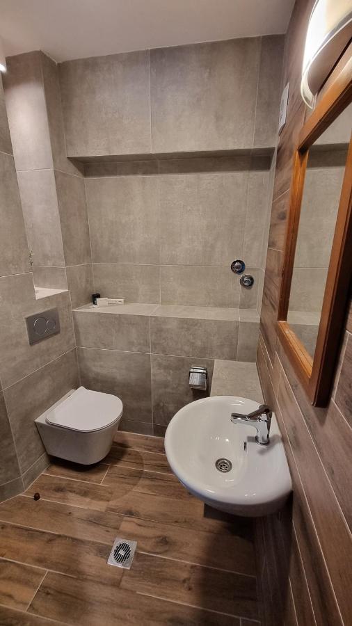Aria'S House Studios & Apartments Неос Мармарас Екстериор снимка